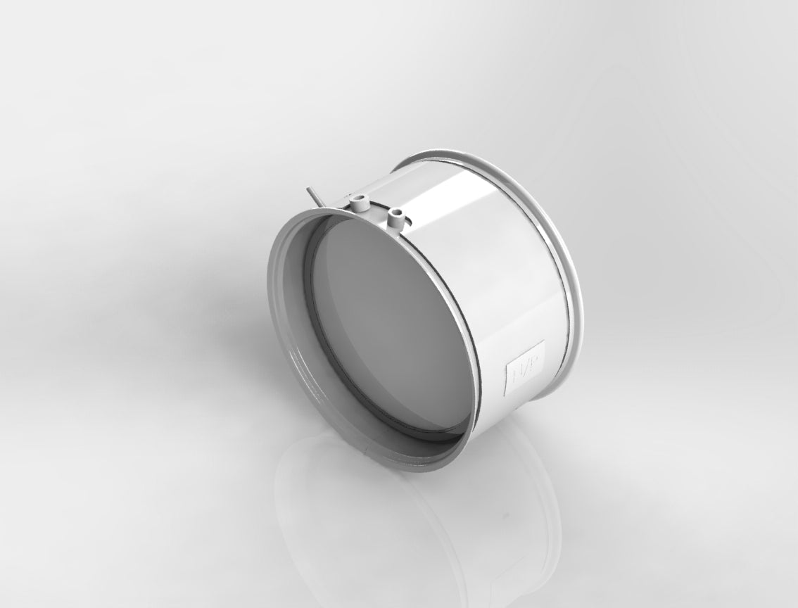 Cummins ISX DPF filter with part numbers 4395011 and 5579299. A cylindrical diesel particulate filter designed for emission control, featuring a durable metal housing and inlet/outlet fittings.